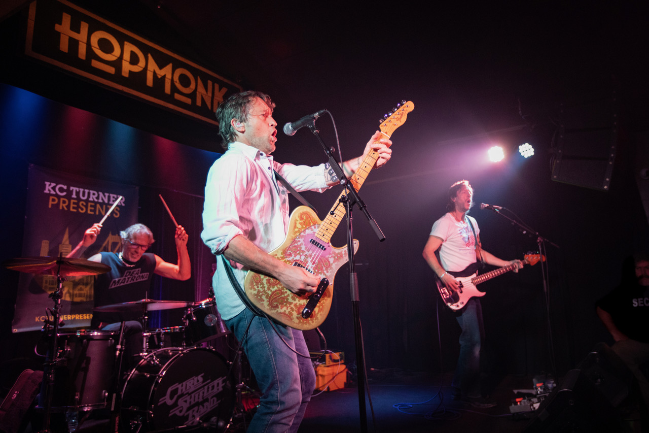 Chris Shiflett @ the Hopmonk Tavern (Photo: Sean Reiter)