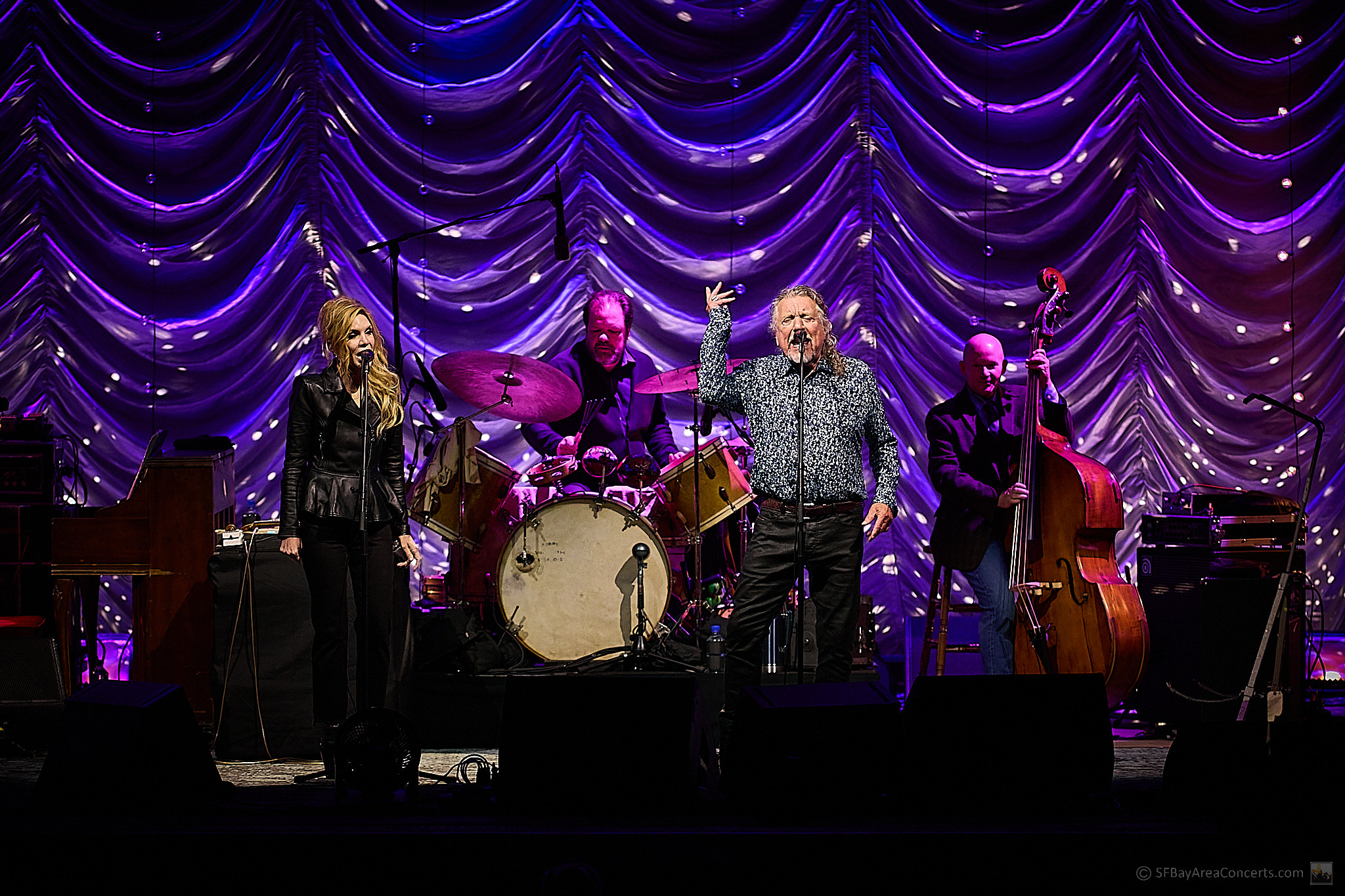 Robert Plant & Alison Krauss @ the Frost Amphitheater (Photo: Kevin Keating)